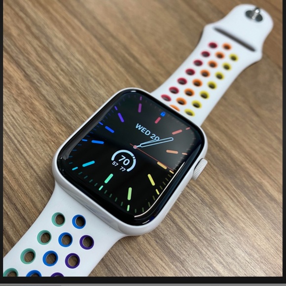 apple watch nike sport band pride